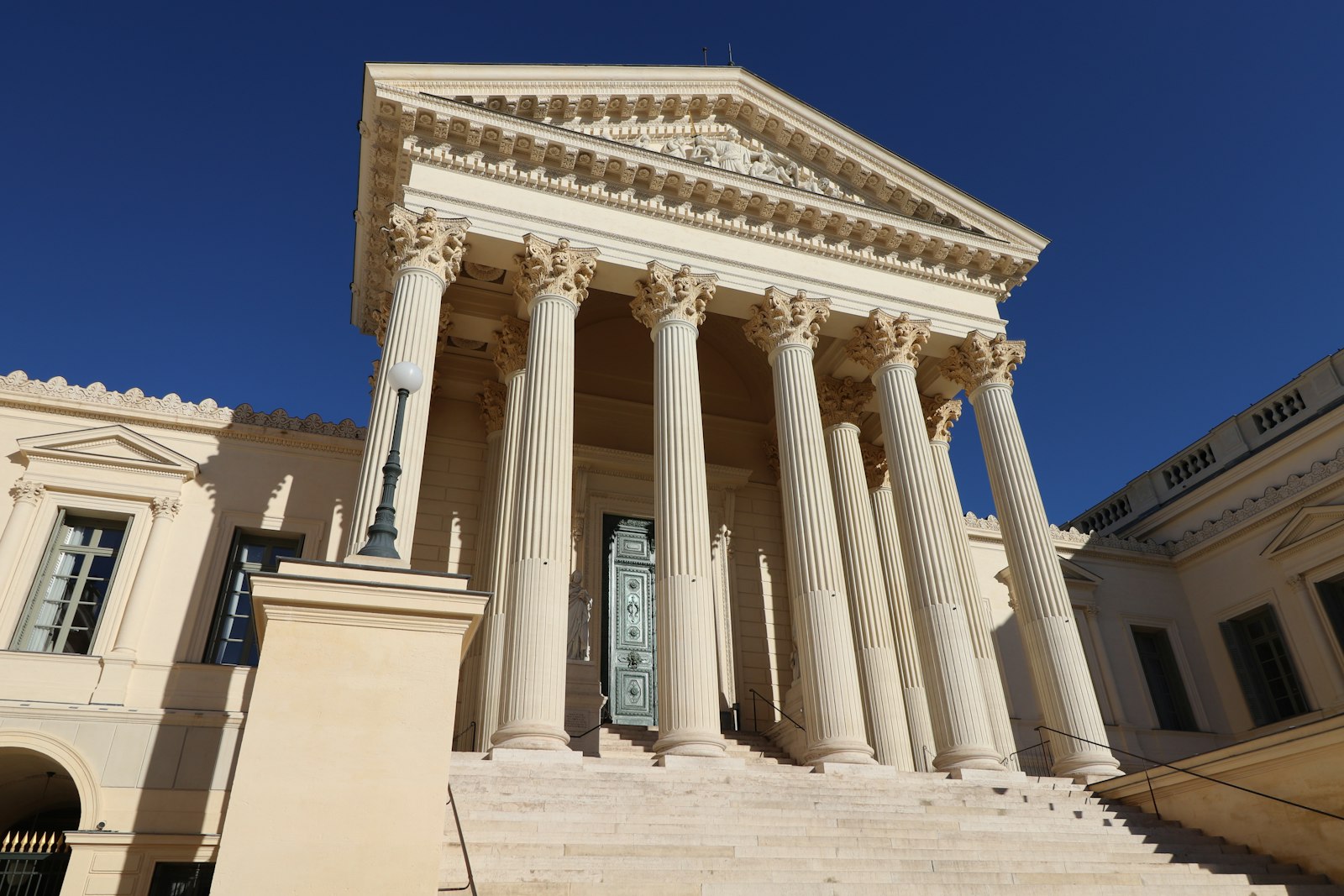 Editorial image for Loudoun courthouse security order took effect July 1